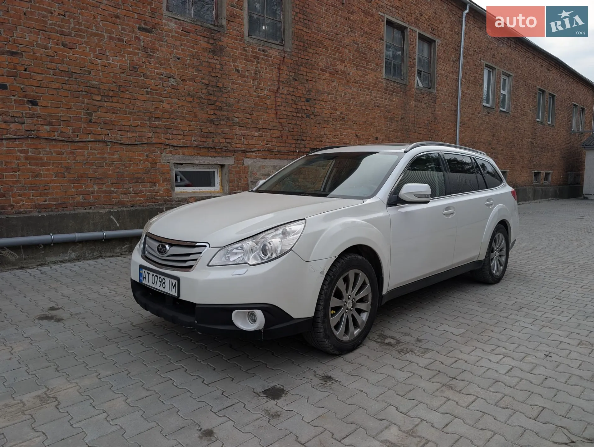 2010 Subaru Outback - мініатюра 3