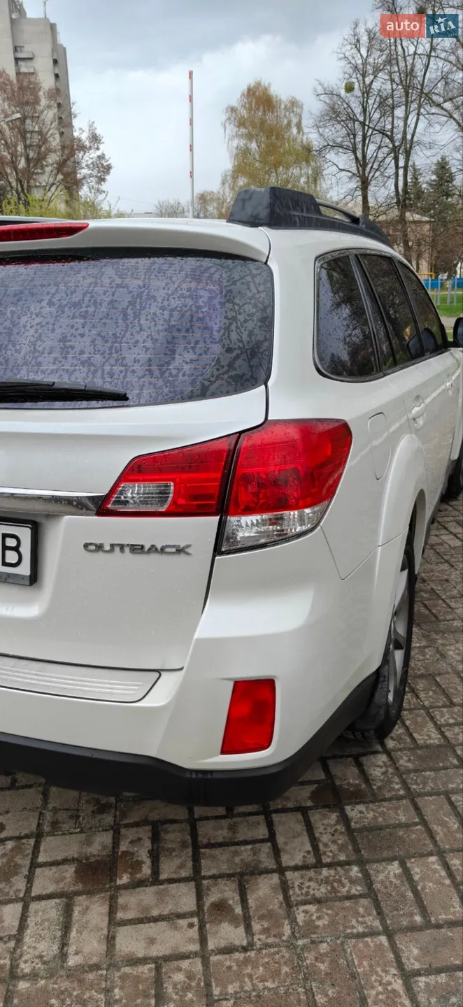 2013 Subaru Outback - мініатюра 11