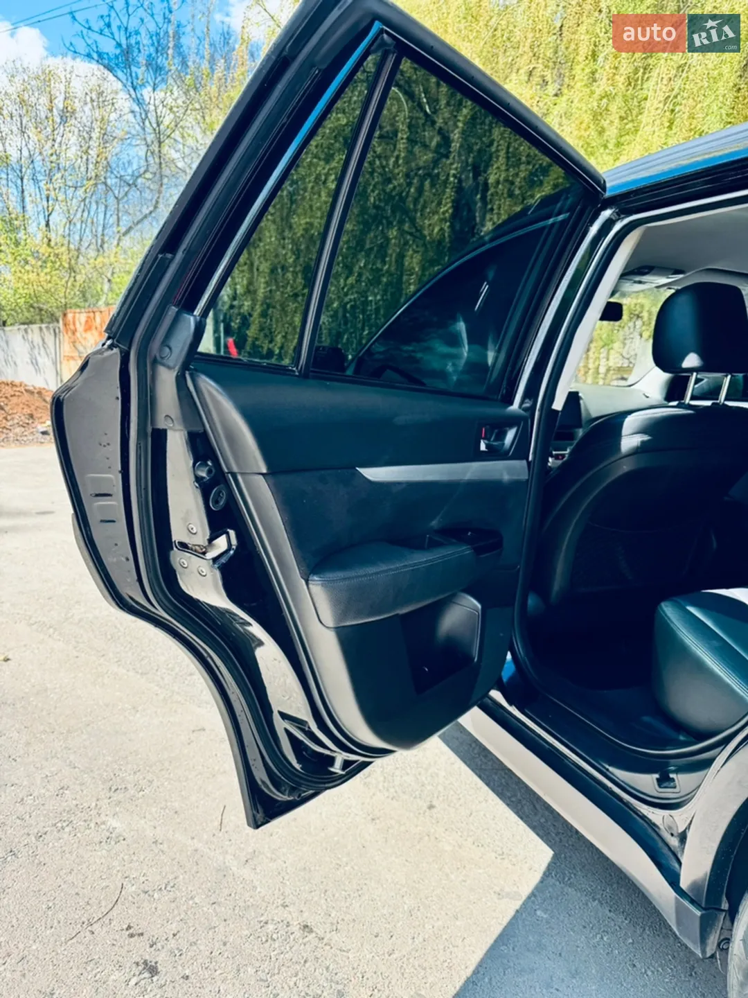 2010 Subaru Outback - мініатюра 24