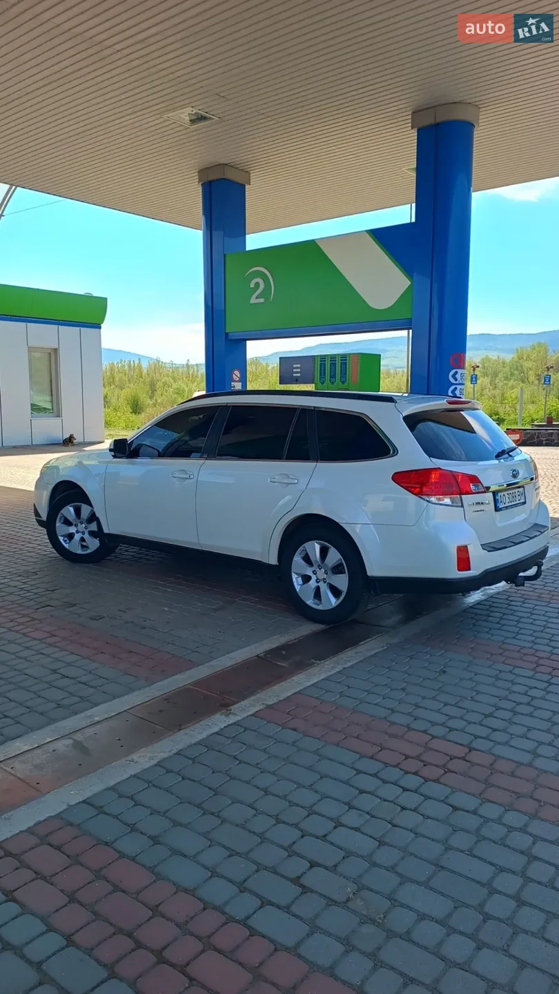 2011 Subaru Outback - мініатюра 8