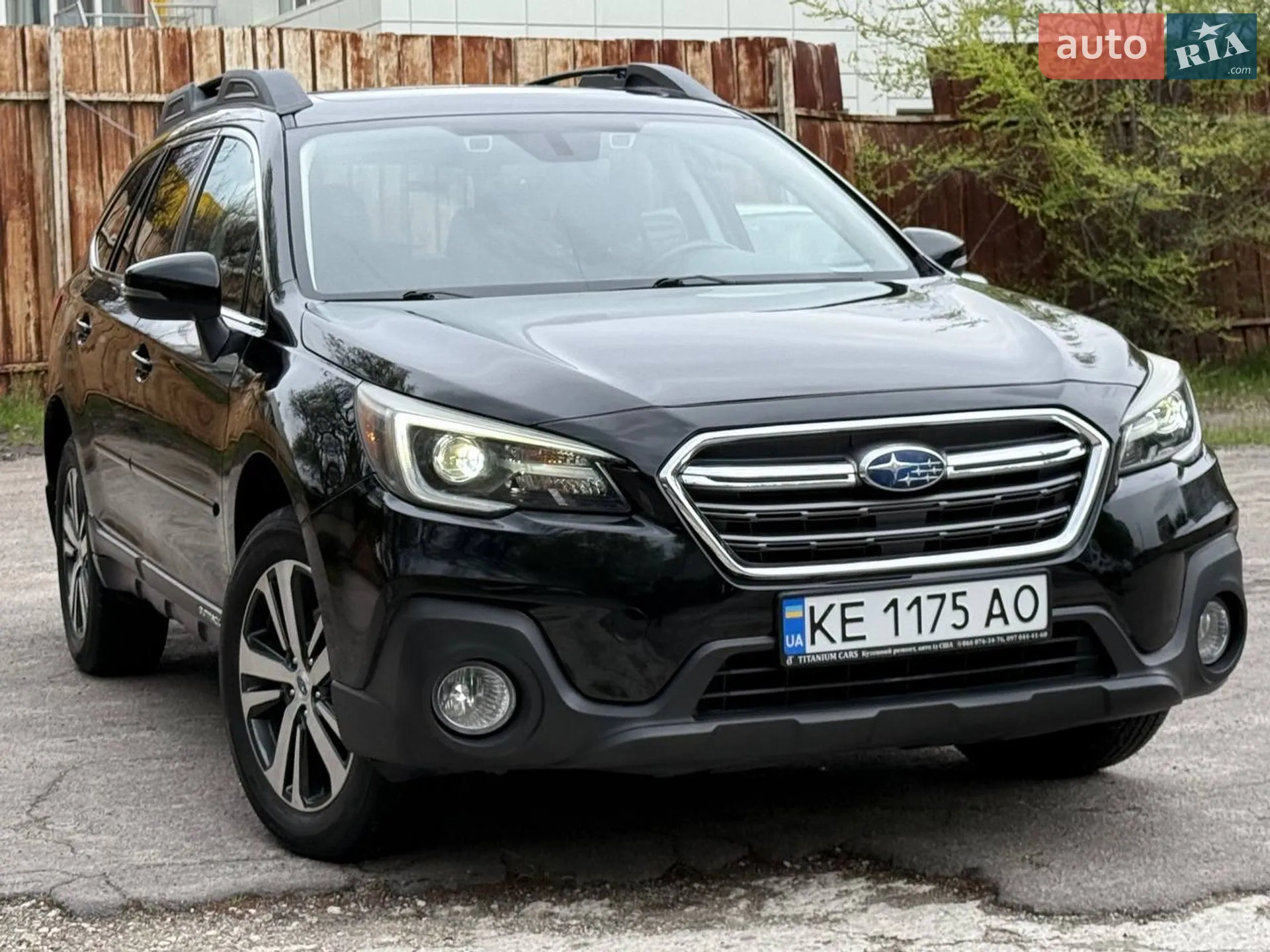 2017 Subaru Outback - мініатюра 2