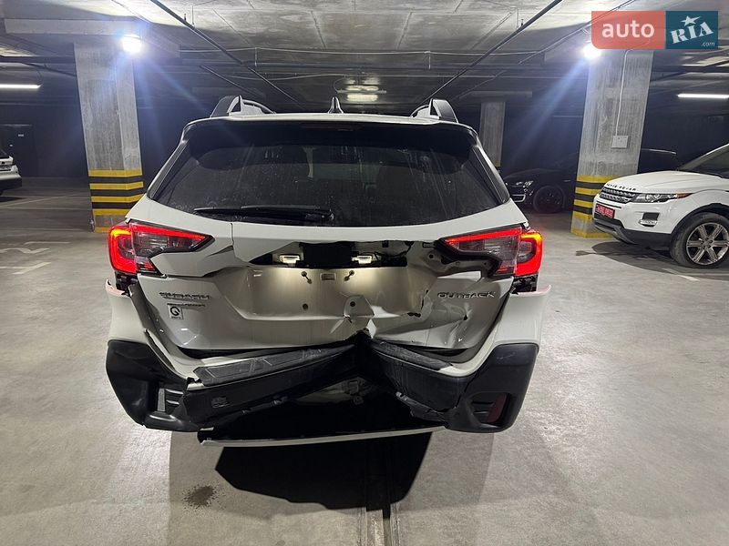 Внедорожник / Кроссовер Subaru Outback 2022 в Львове