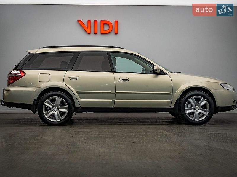 Универсал Subaru Outback 2007 в Киеве