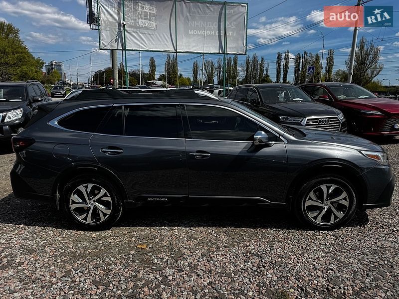 Универсал Subaru Outback 2021 в Киеве