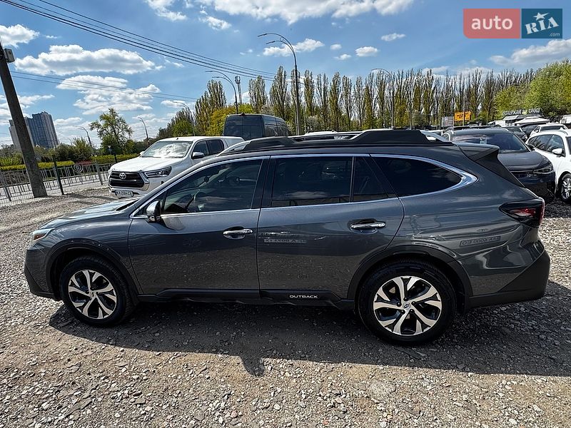 Универсал Subaru Outback 2021 в Киеве