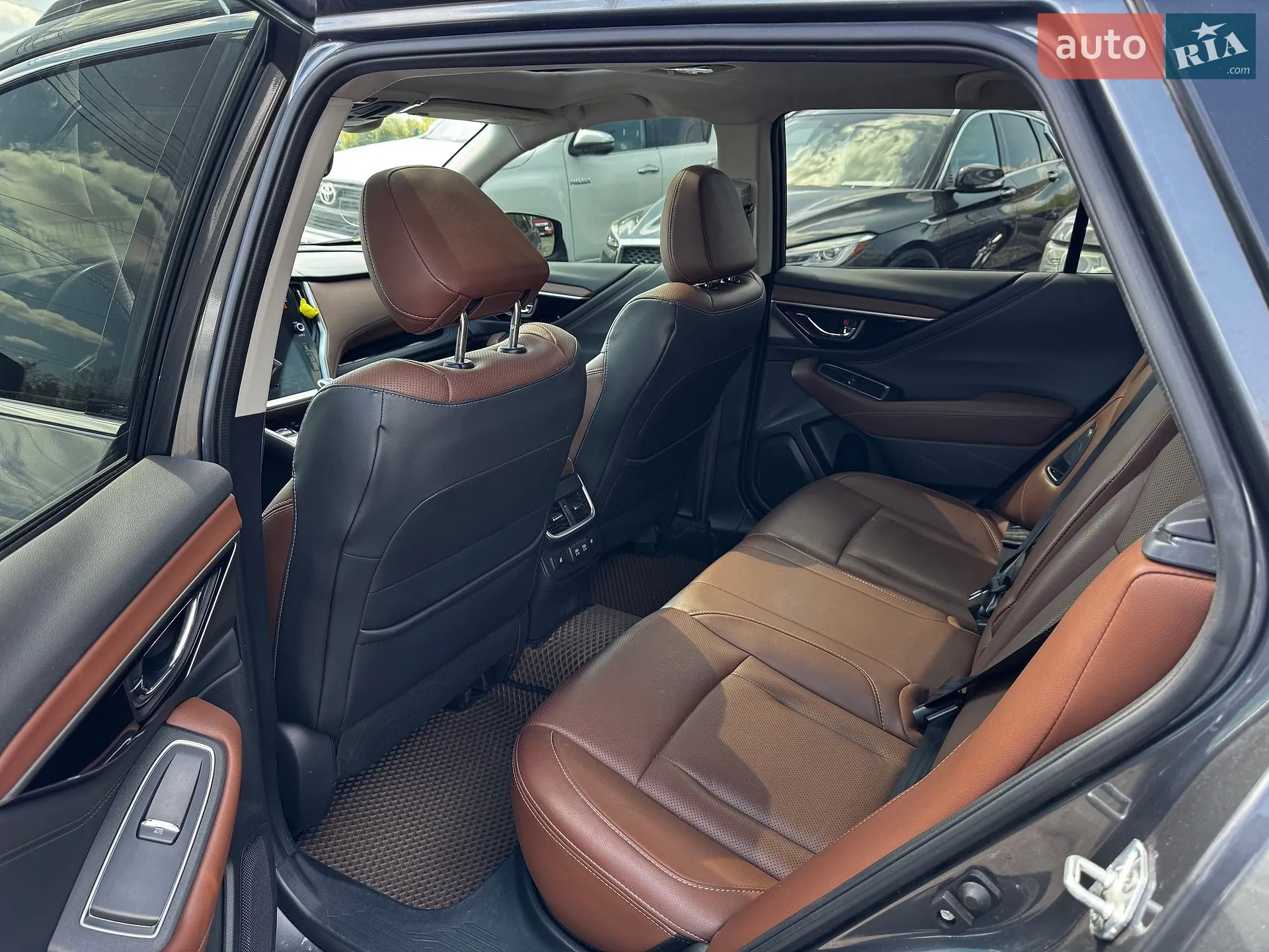 2021 Subaru Outback - мініатюра 14