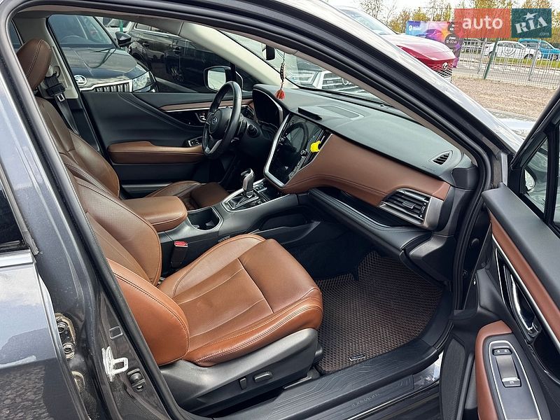 Универсал Subaru Outback 2021 в Киеве