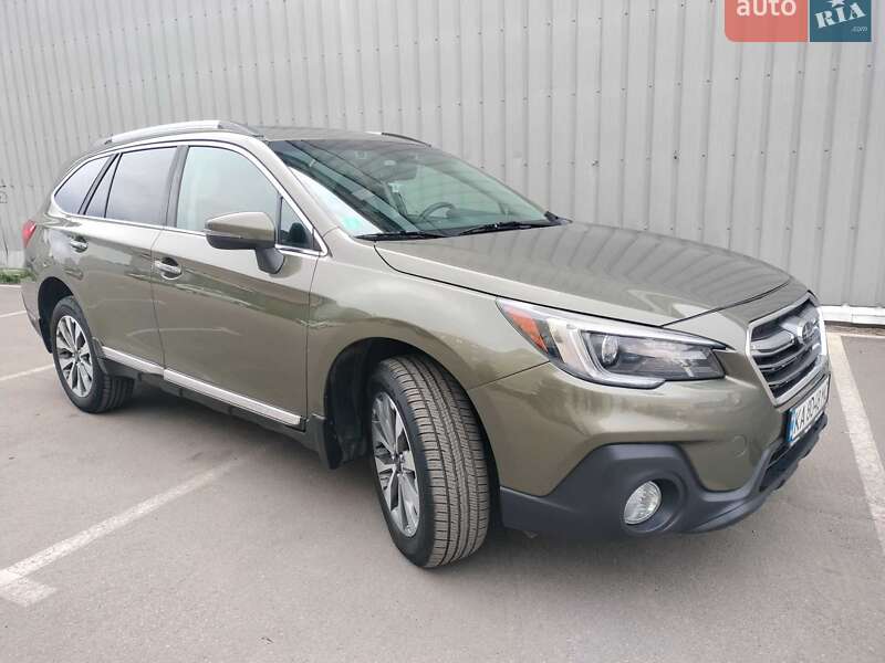 Универсал Subaru Outback 2019 в Киеве