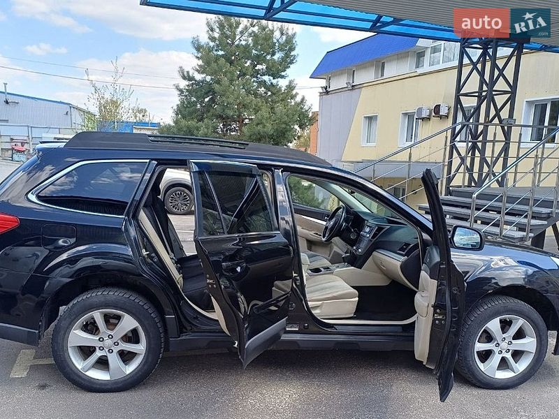Универсал Subaru Outback 2012 в Харькове