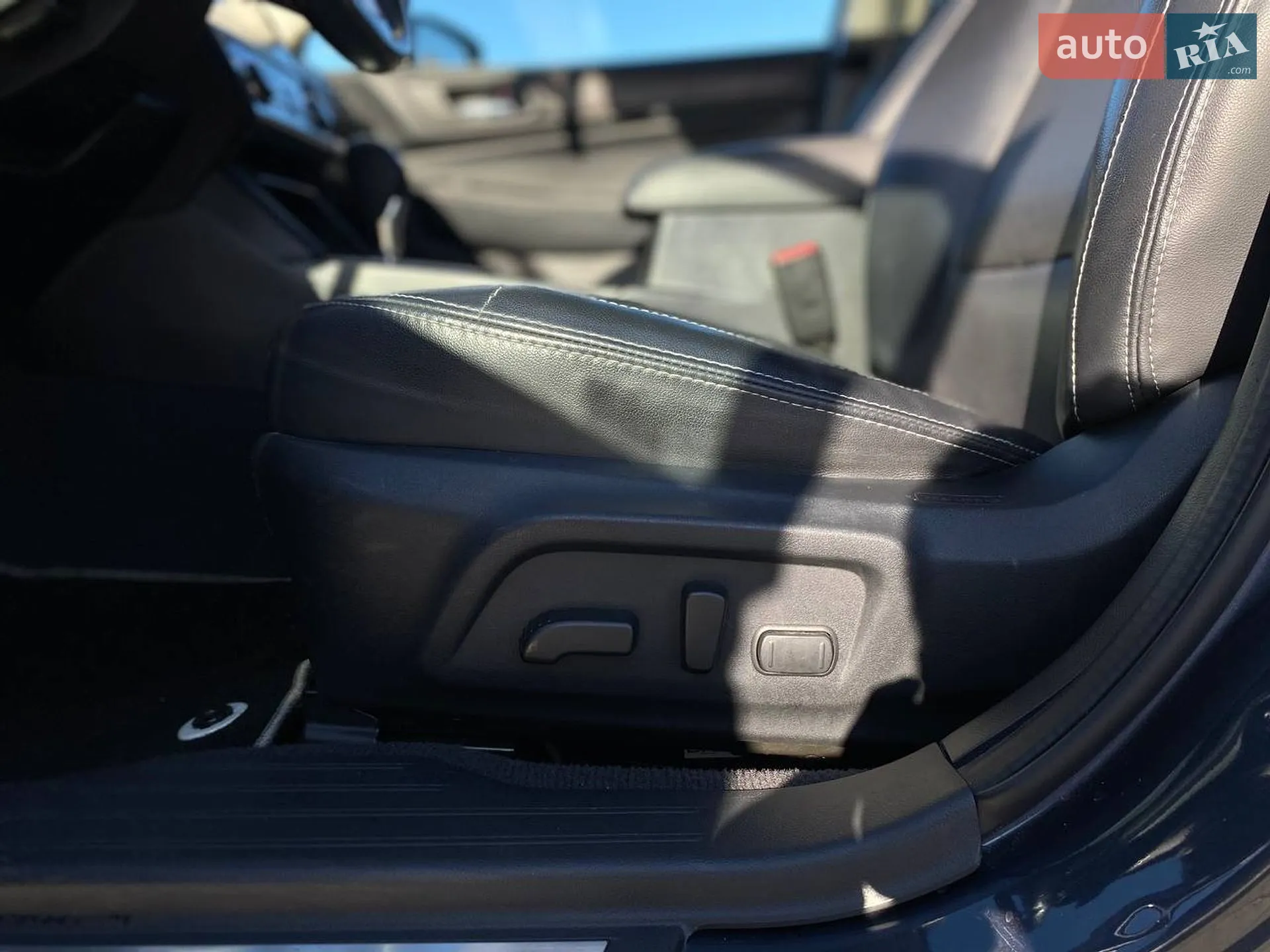 2017 Subaru Outback - мініатюра 27