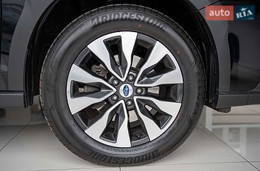 Внедорожник / Кроссовер Subaru Outback 2023 в Киеве