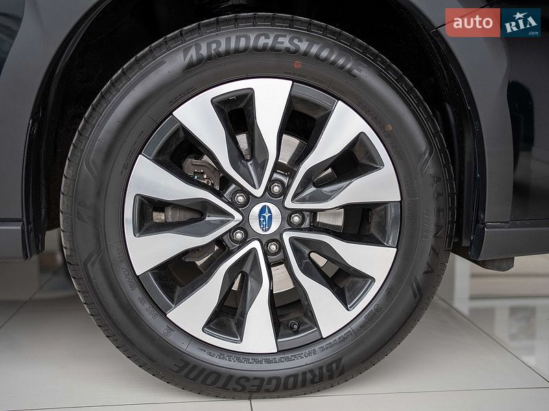 Внедорожник / Кроссовер Subaru Outback 2023 в Киеве