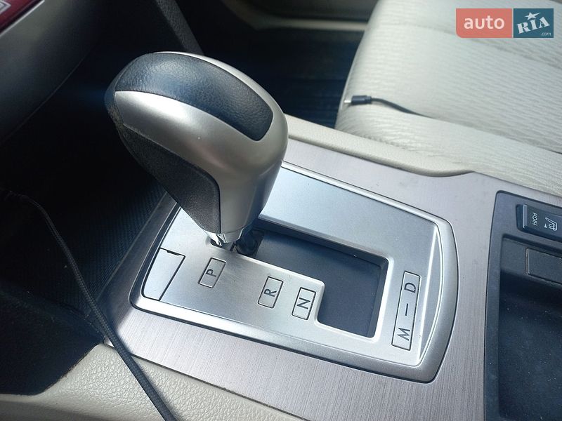 Универсал Subaru Outback 2012 в Ивано-Франковске