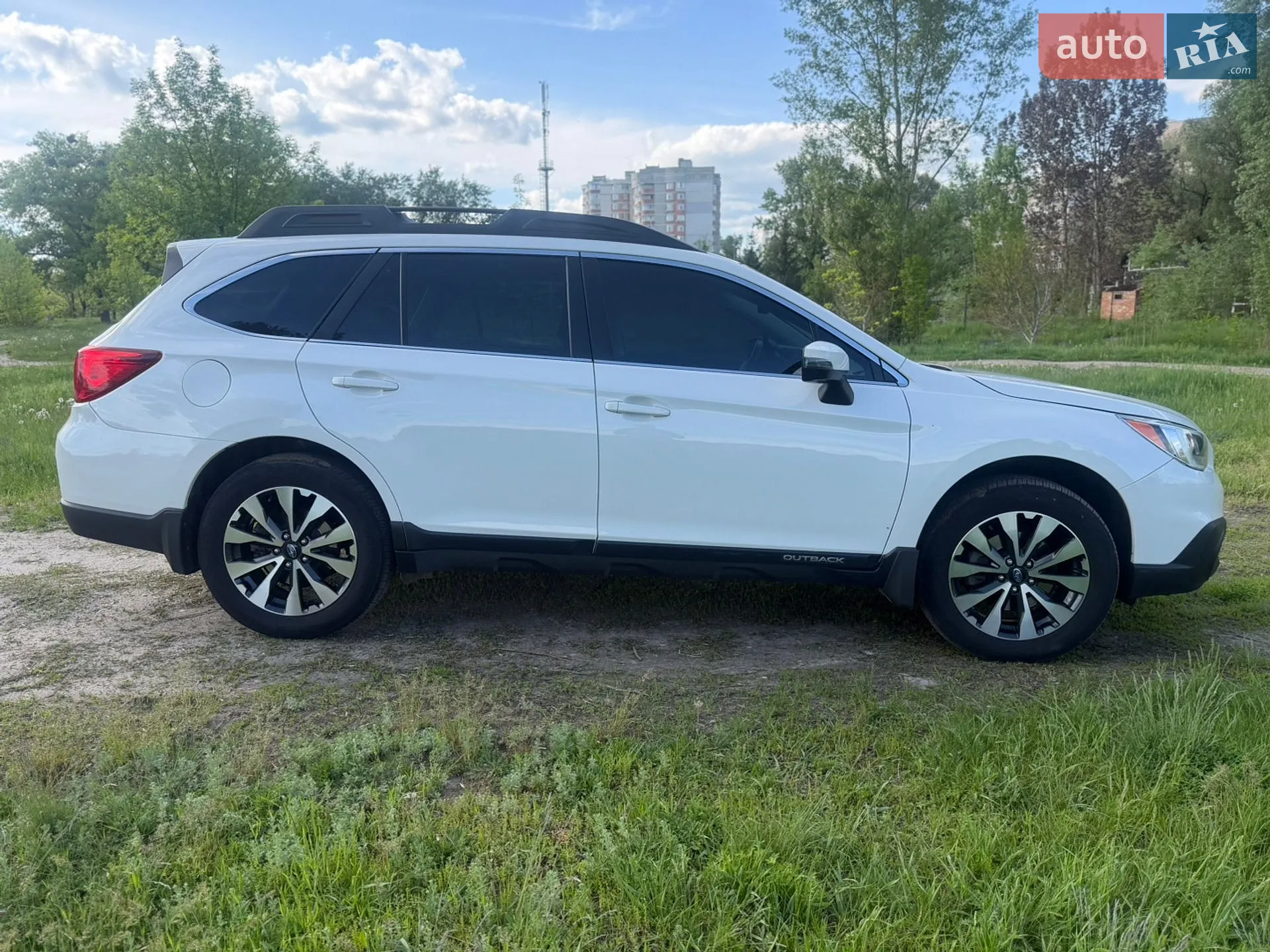 2017 Subaru Outback - мініатюра 4
