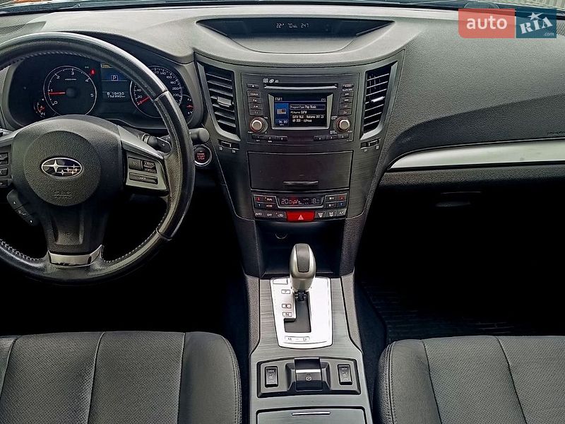 Универсал Subaru Outback 2013 в Киеве