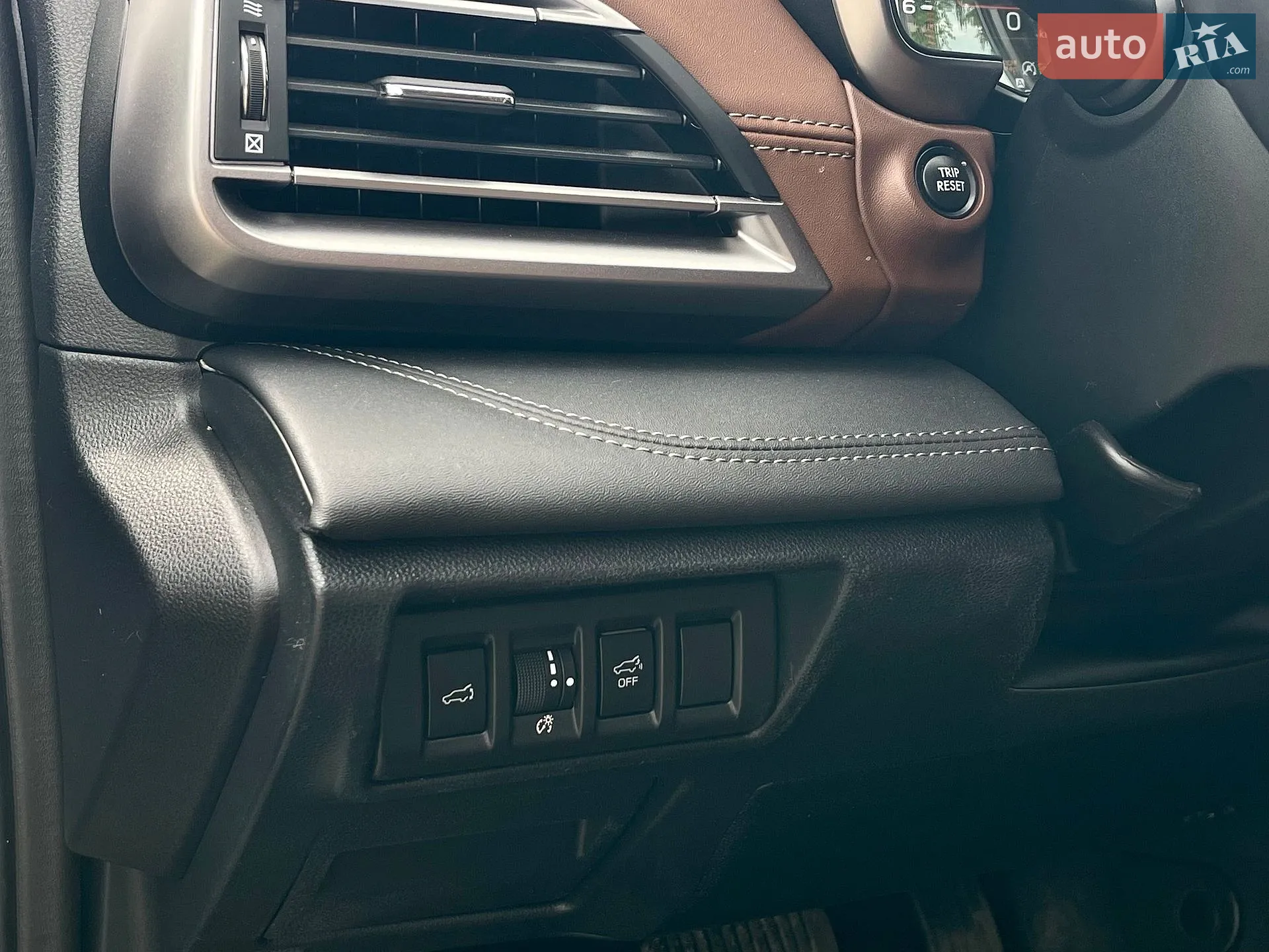 2022 Subaru Outback - мініатюра 21