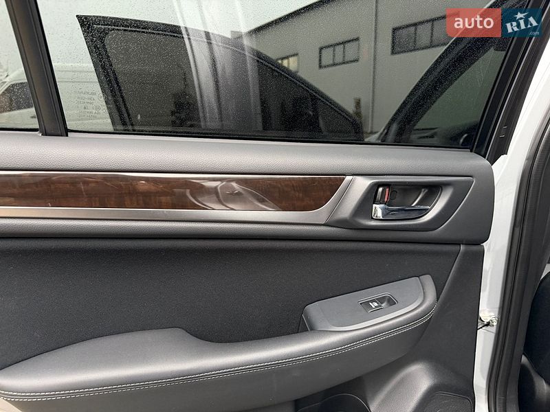 Універсал Subaru Outback 2015 в Івано-Франківську