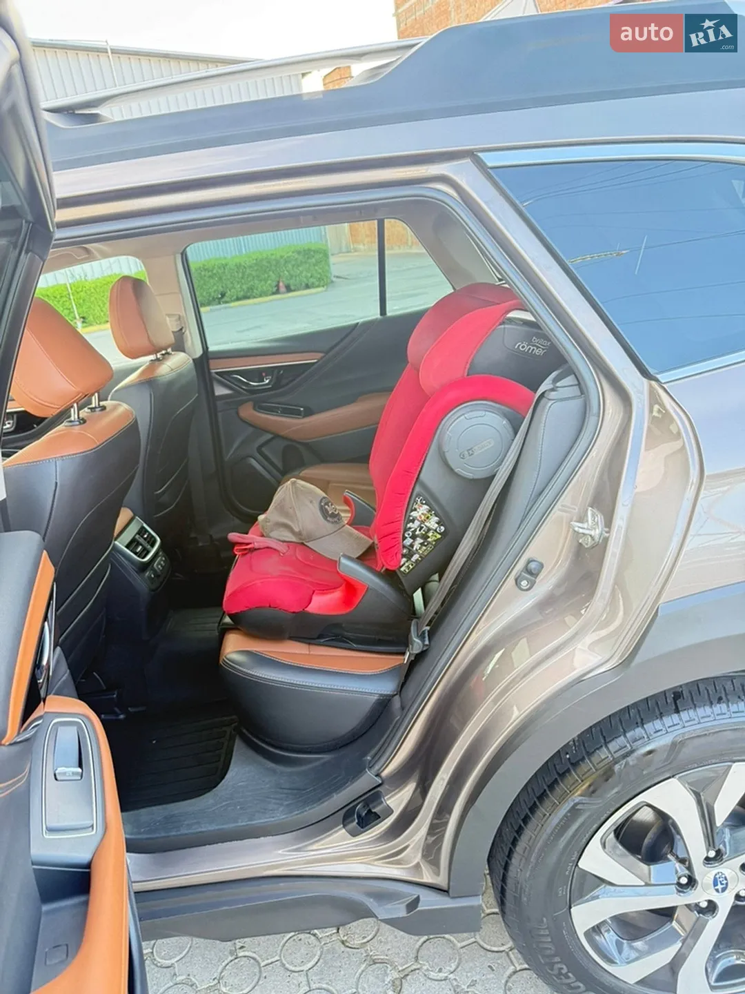 2022 Subaru Outback - мініатюра 2