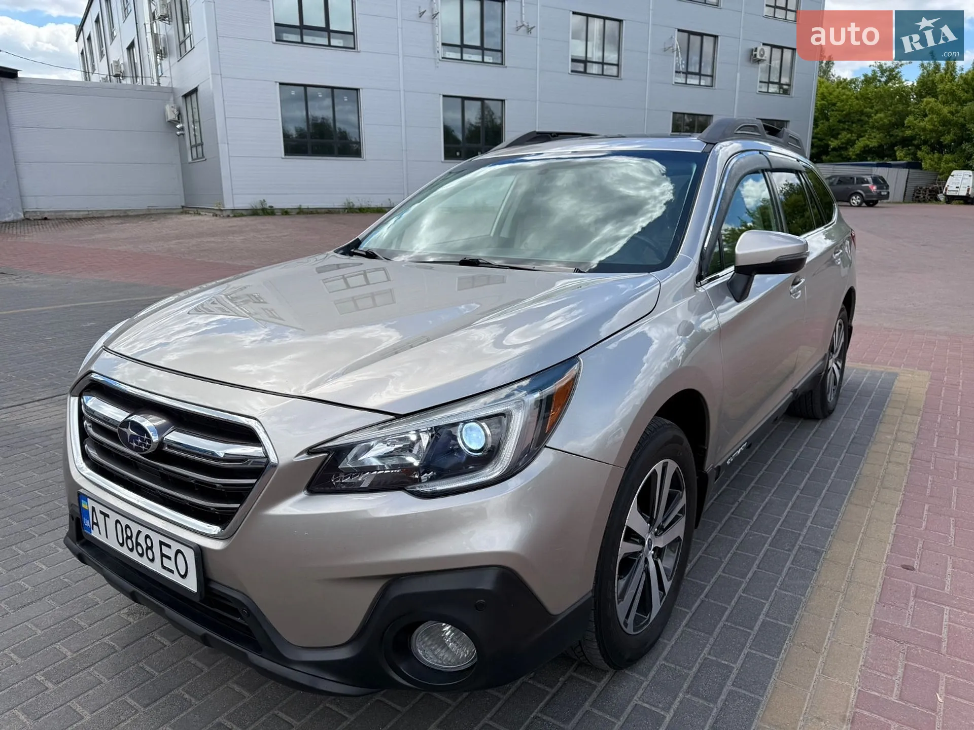 2018 Subaru Outback - мініатюра 4
