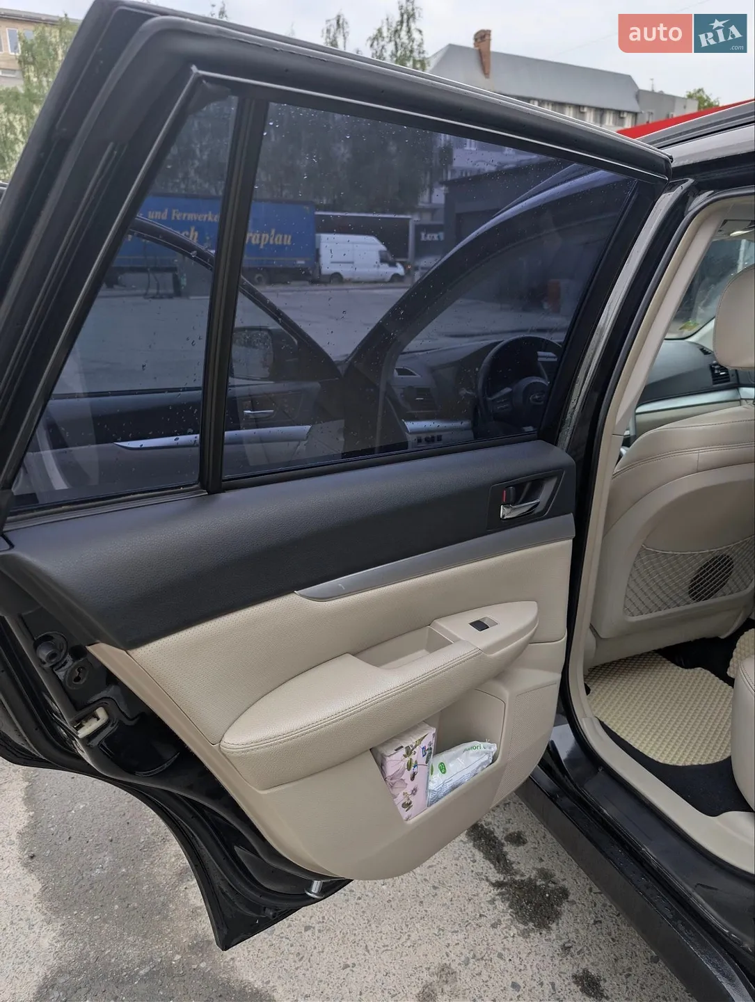 2010 Subaru Outback - мініатюра 38