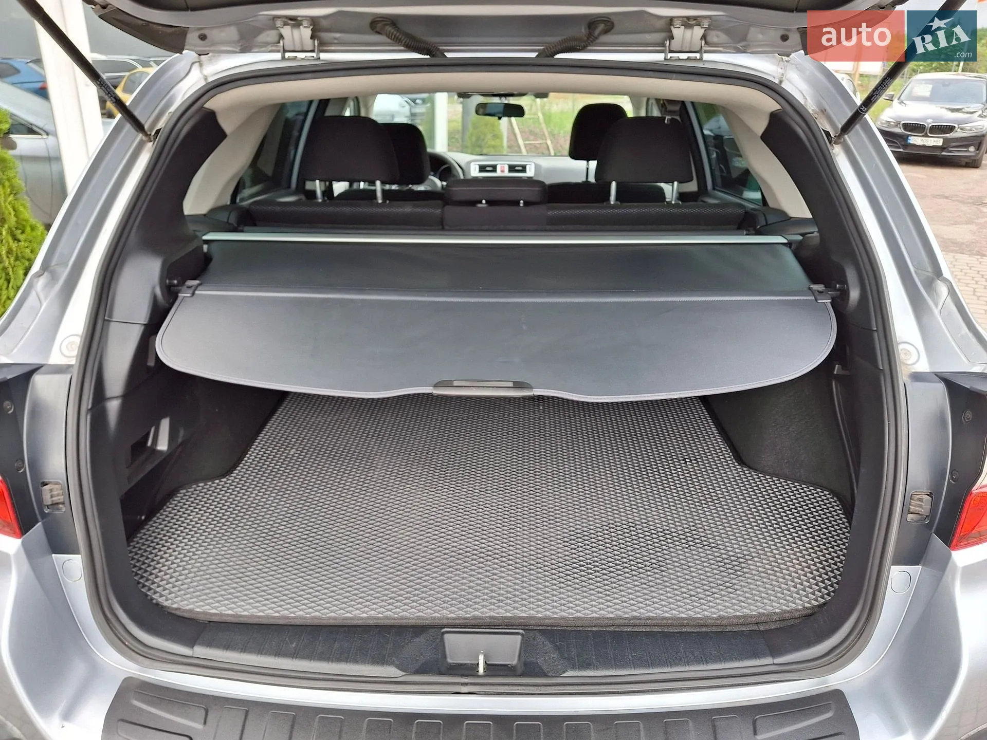 2019 Subaru Outback - мініатюра 24