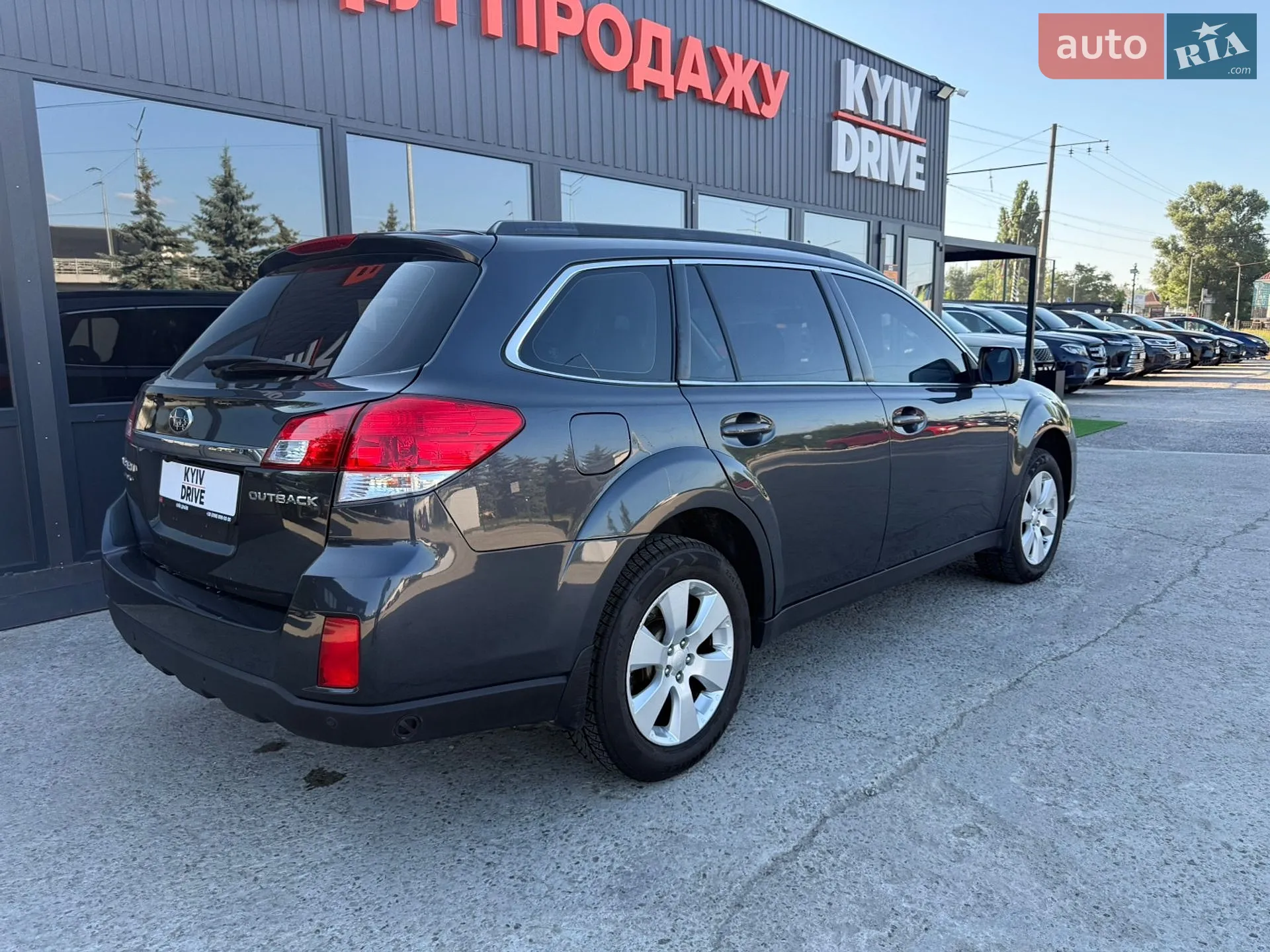2011 Subaru Outback - мініатюра 7