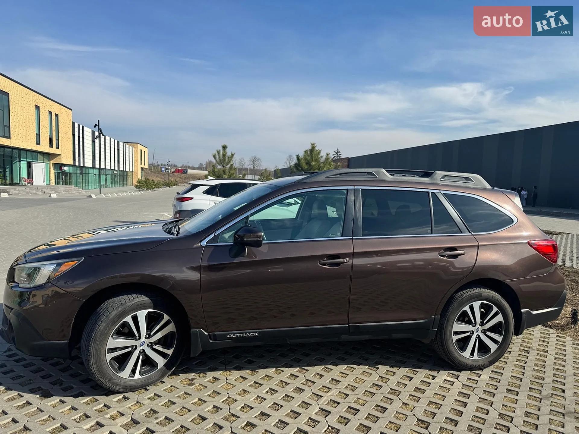 2018 Subaru Outback - мініатюра 10