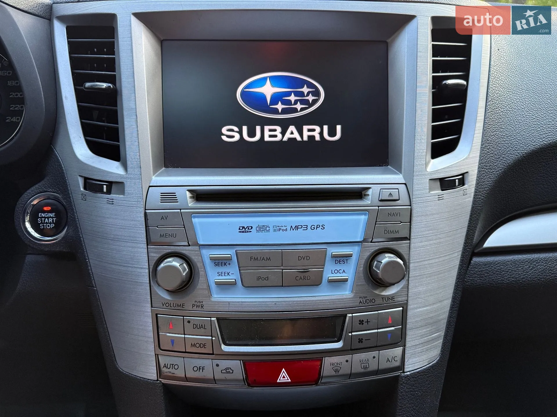 2011 Subaru Outback - мініатюра 39