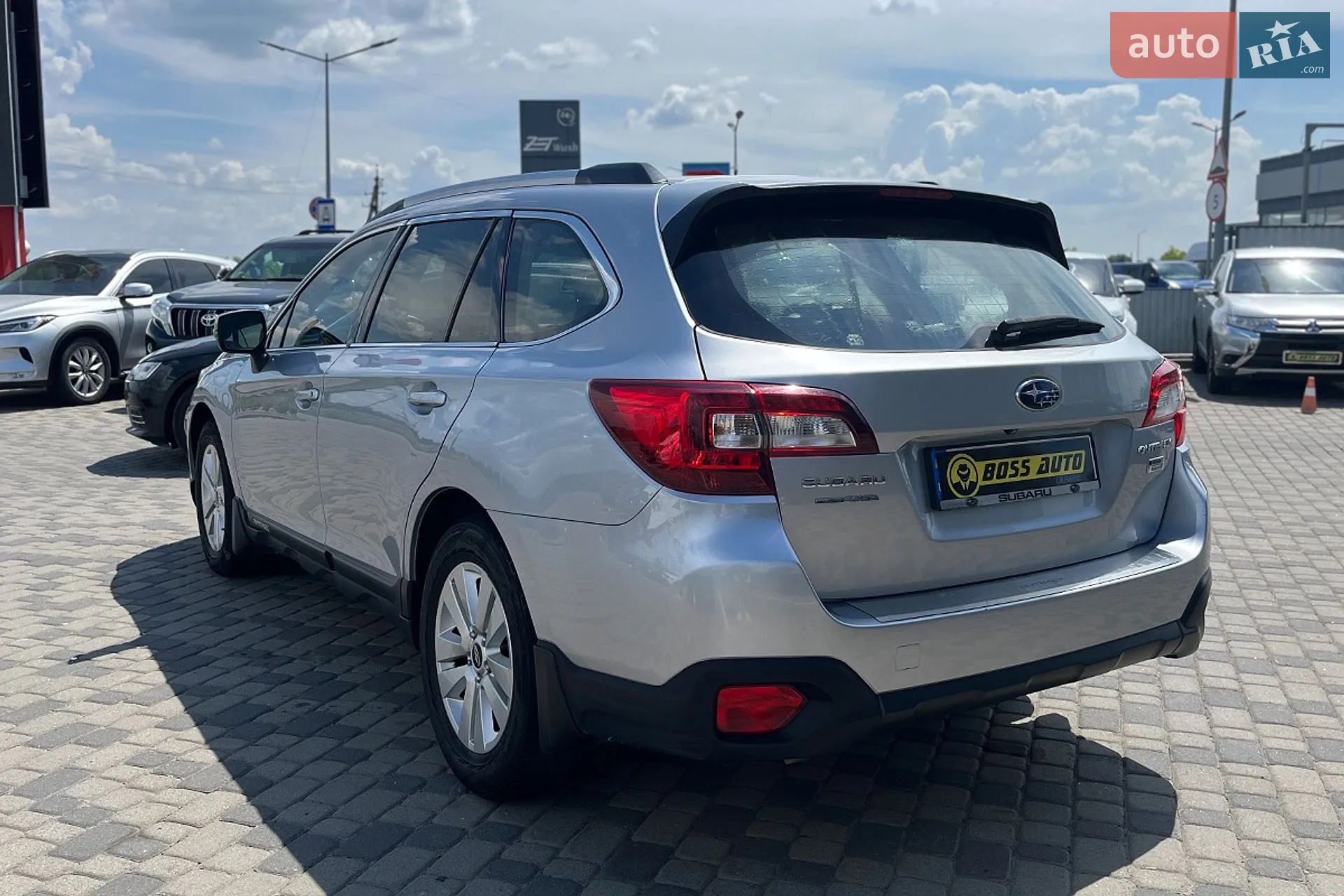 2015 Subaru Outback - мініатюра 5
