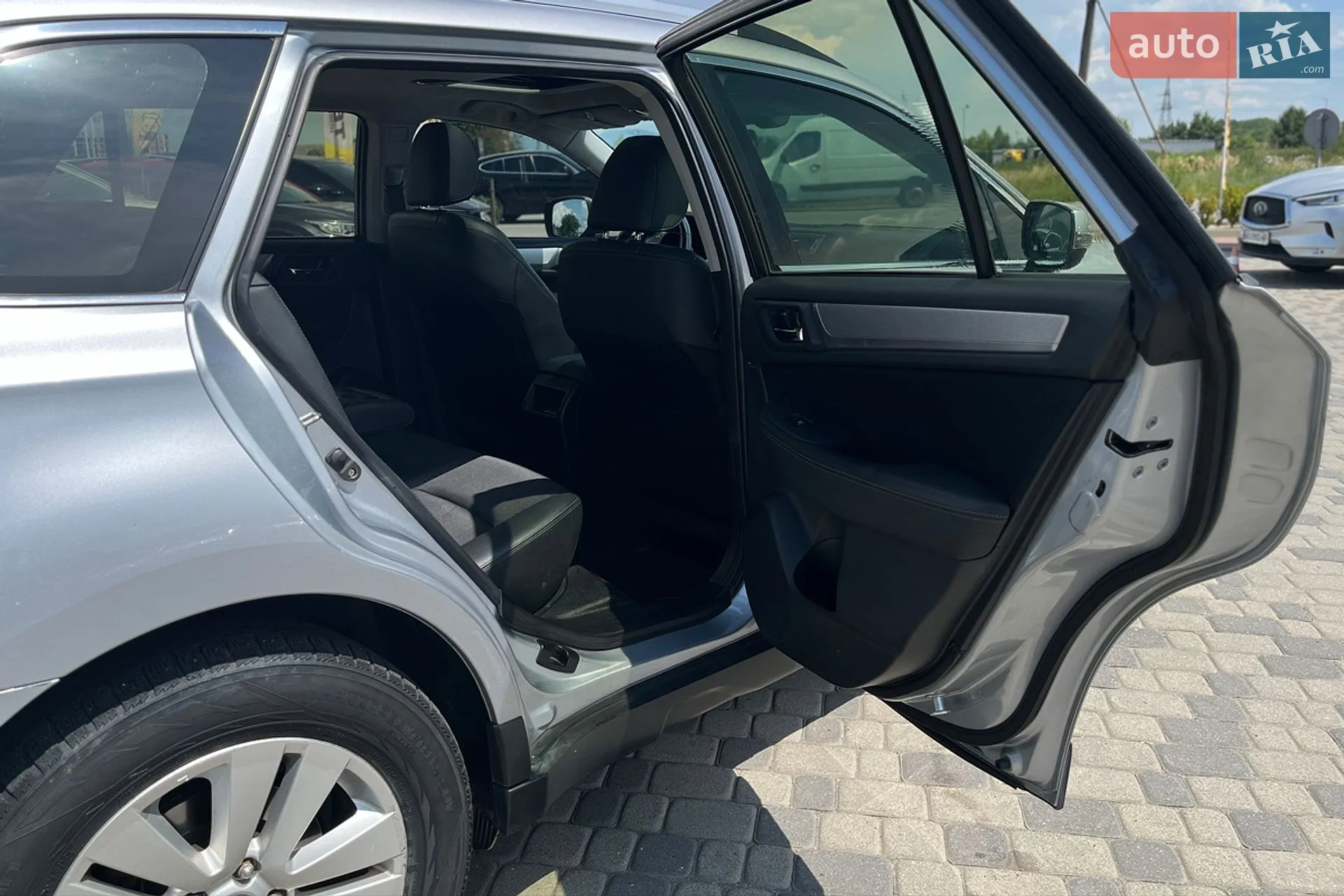 2015 Subaru Outback - мініатюра 29