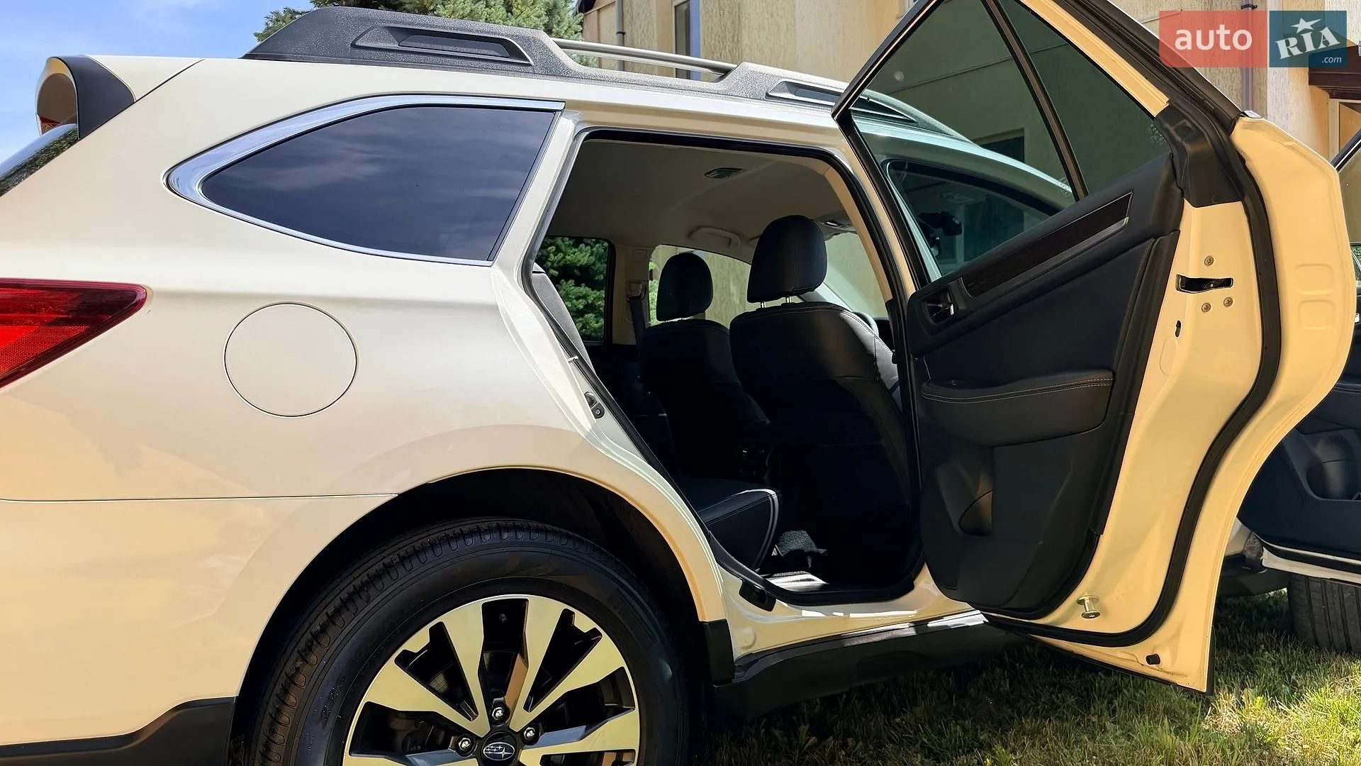 2017 Subaru Outback - мініатюра 24