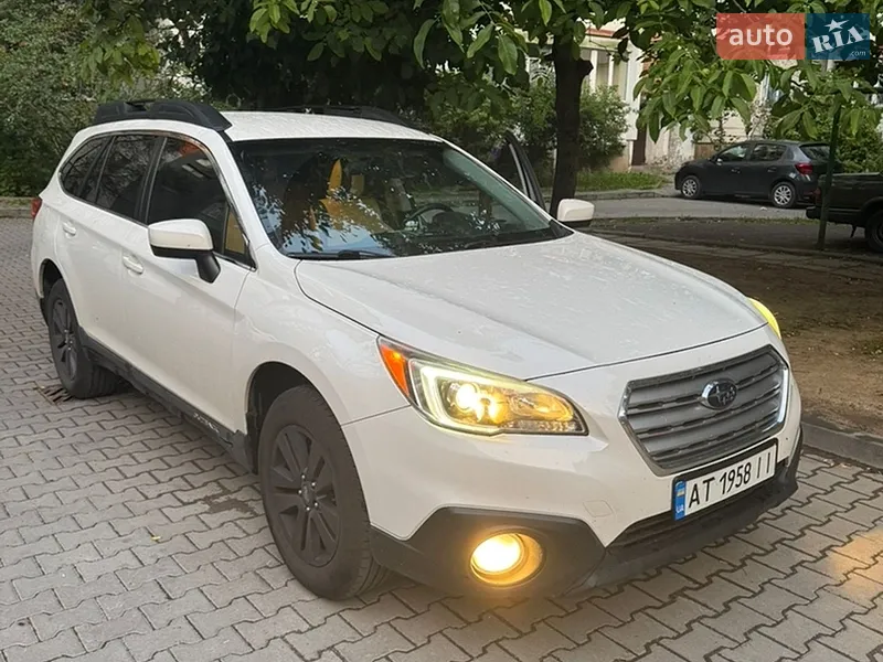 Subaru Outback 2016