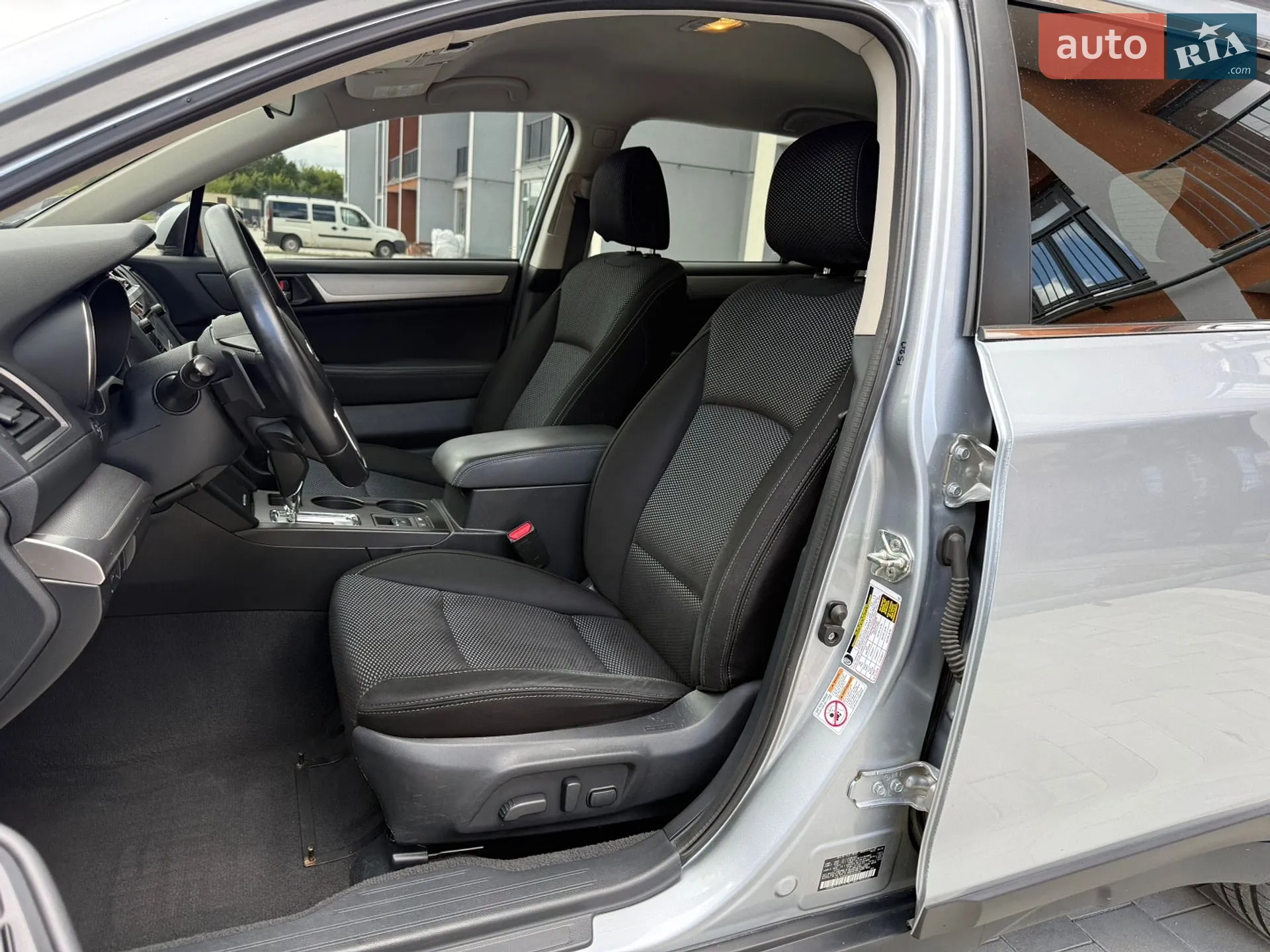 2015 Subaru Outback - мініатюра 26