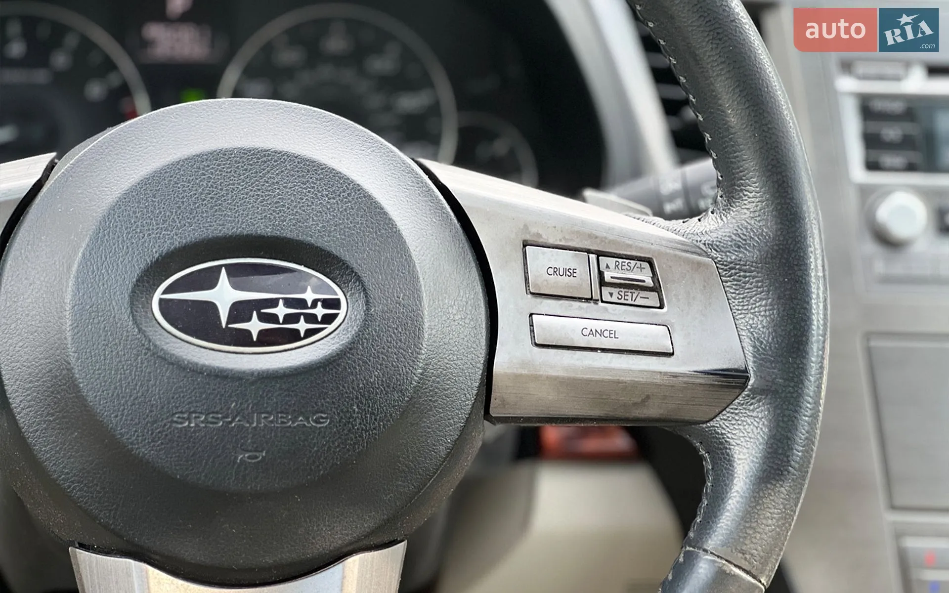 2010 Subaru Outback - мініатюра 12