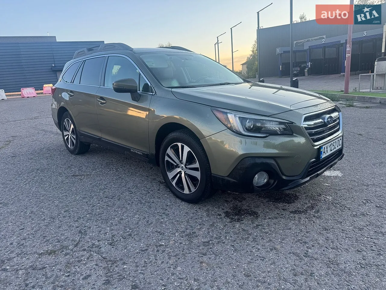 2017 Subaru Outback - мініатюра 14