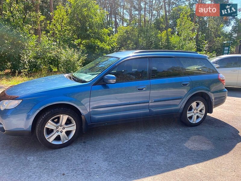 Універсал Subaru Outback 2007 в Києві