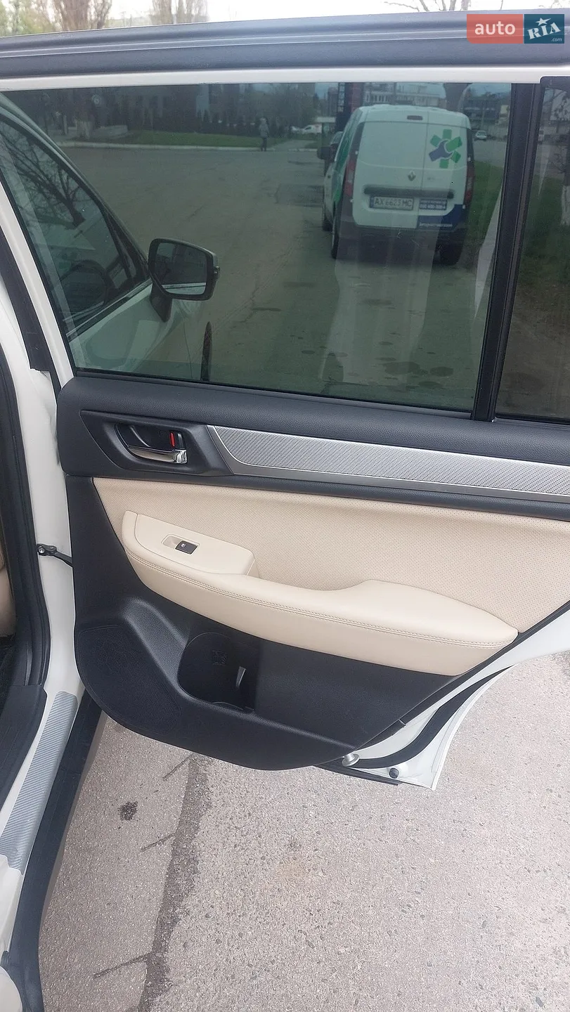 2019 Subaru Outback - мініатюра 14