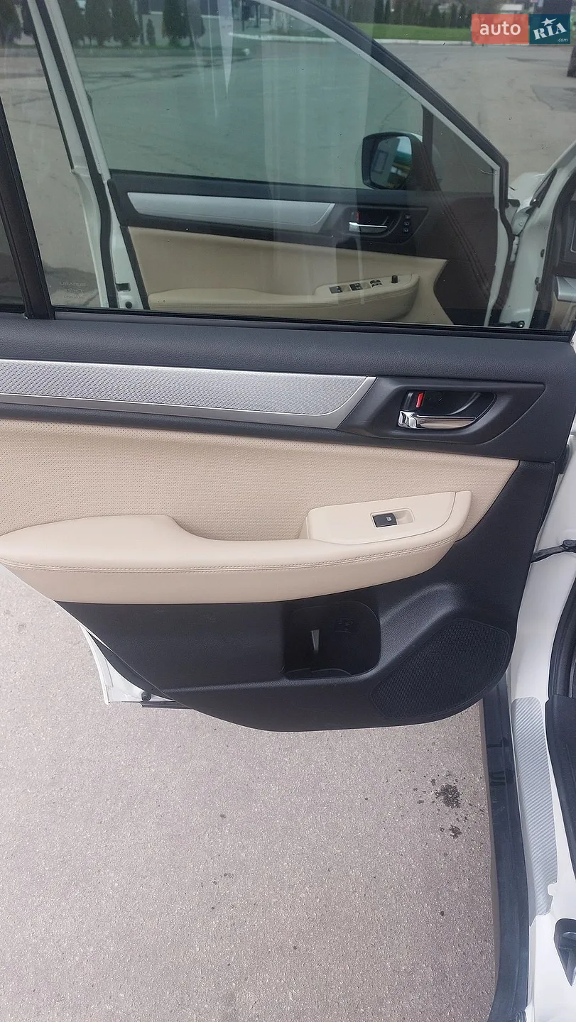 2019 Subaru Outback - мініатюра 16