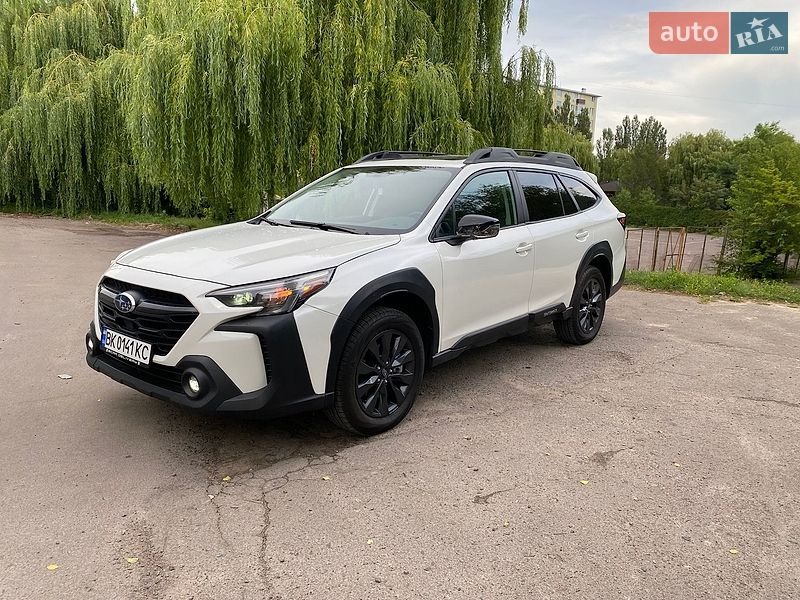 Позашляховик / Кросовер Subaru Outback 2023 в Рівному