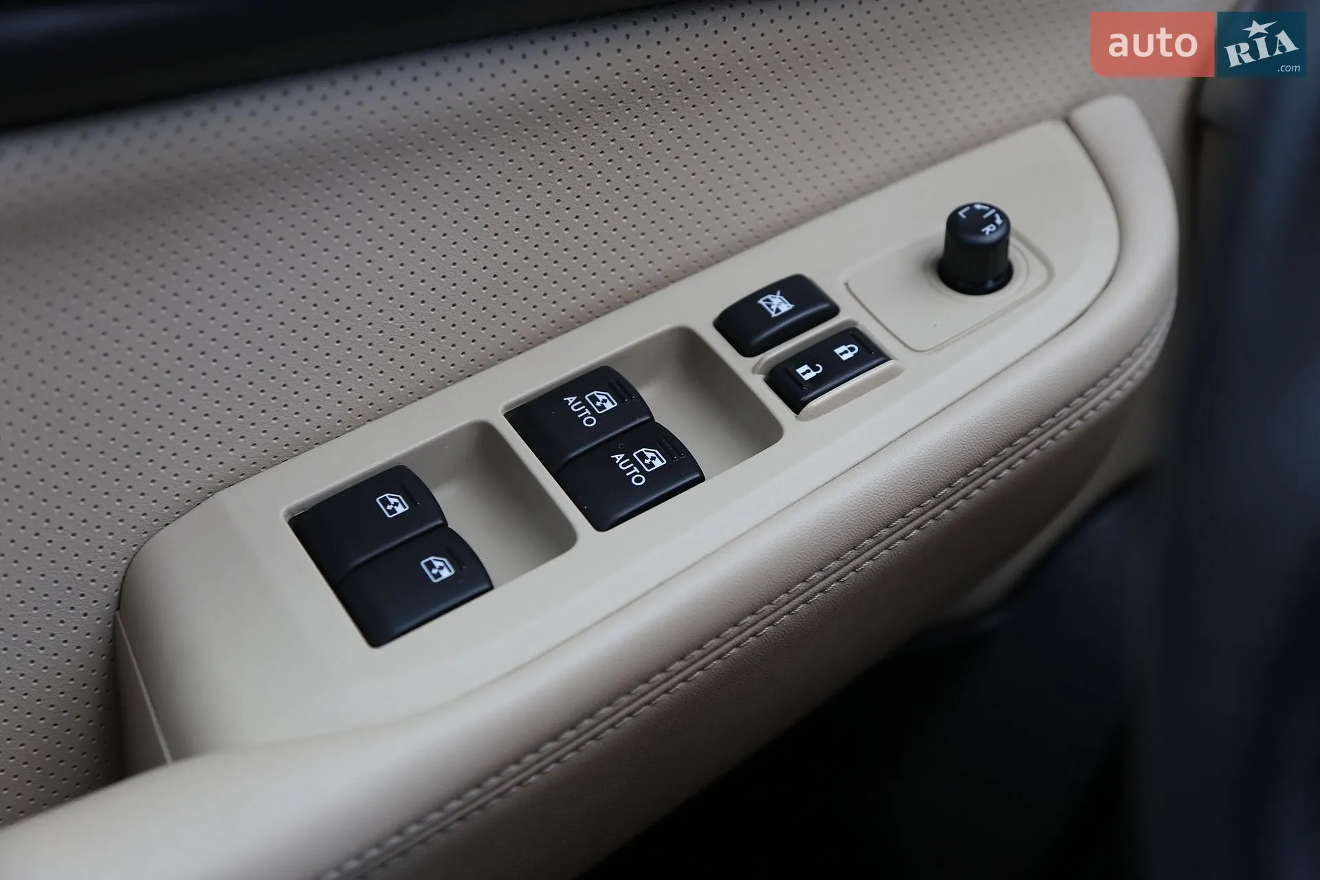 2016 Subaru Outback - мініатюра 29