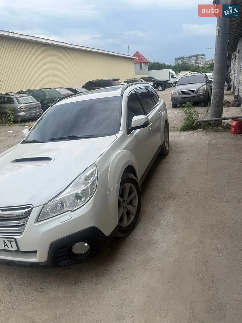 2013 Subaru Outback - мініатюра 3