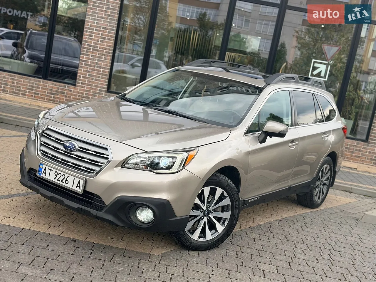 2015 Subaru Outback - мініатюра 23