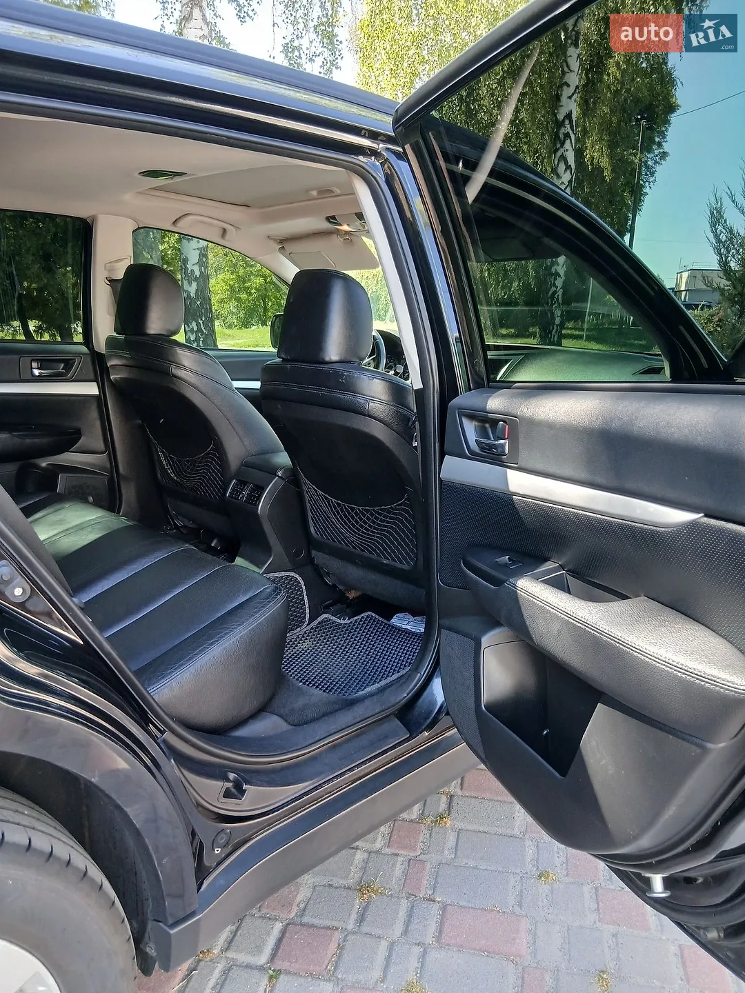 2010 Subaru Outback - мініатюра 12