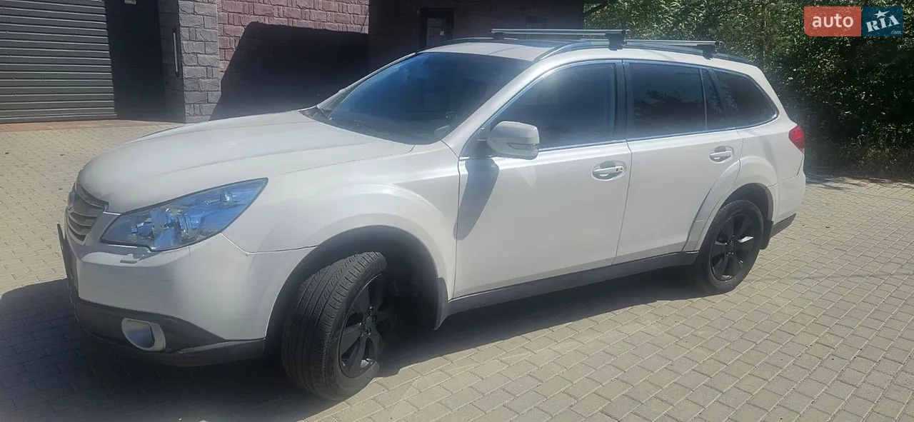 2011 Subaru Outback - мініатюра 13