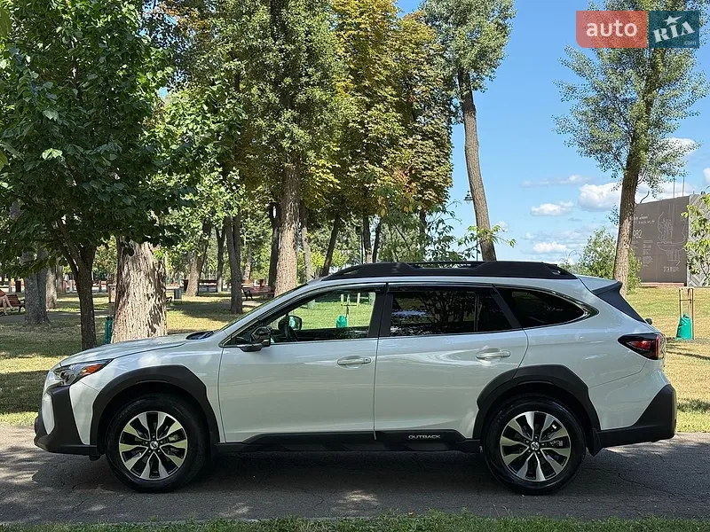 Subaru Outback 2023