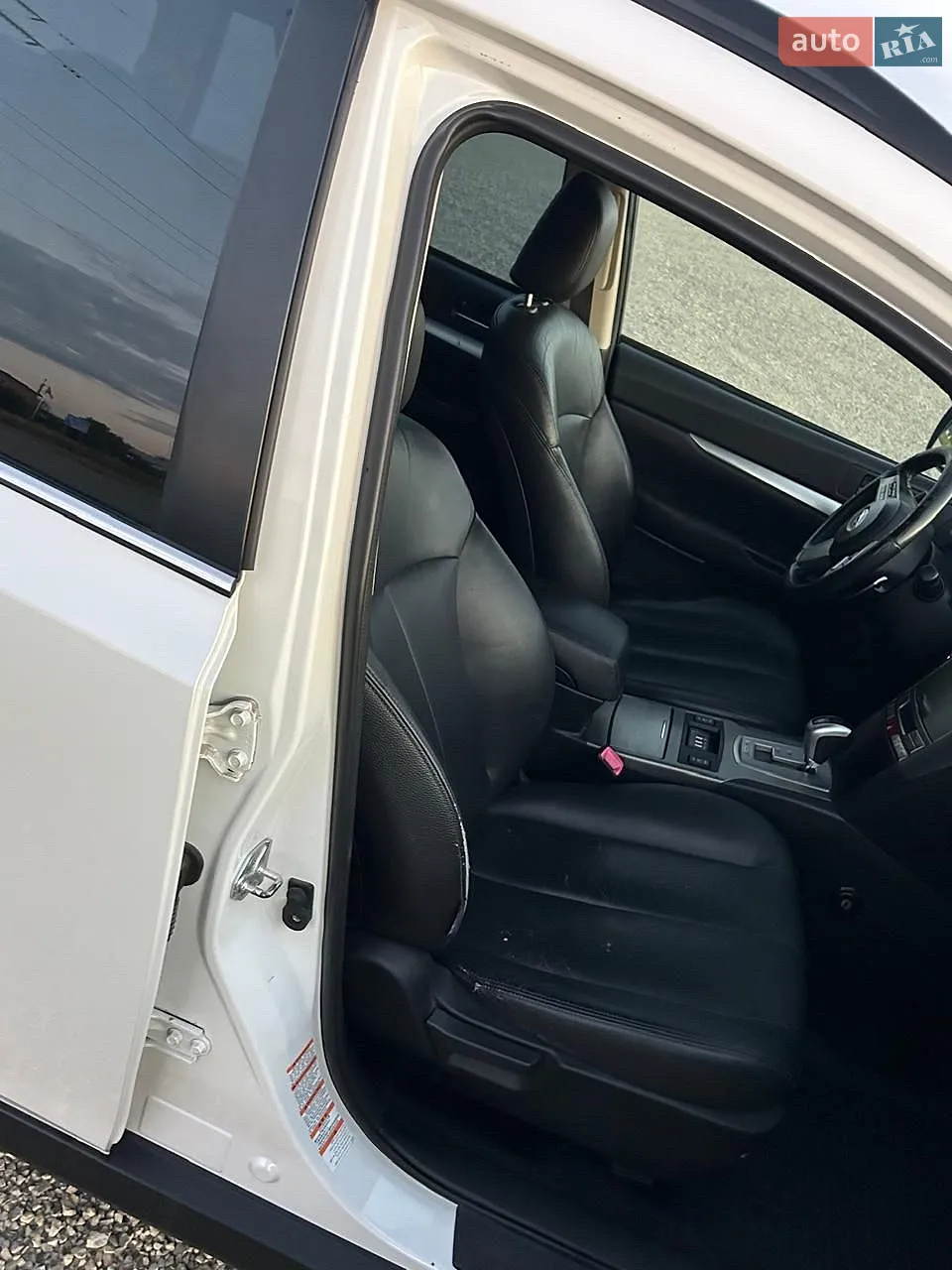 2010 Subaru Outback - мініатюра 14