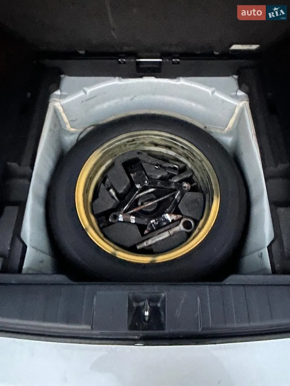 2010 Subaru Outback - мініатюра 23
