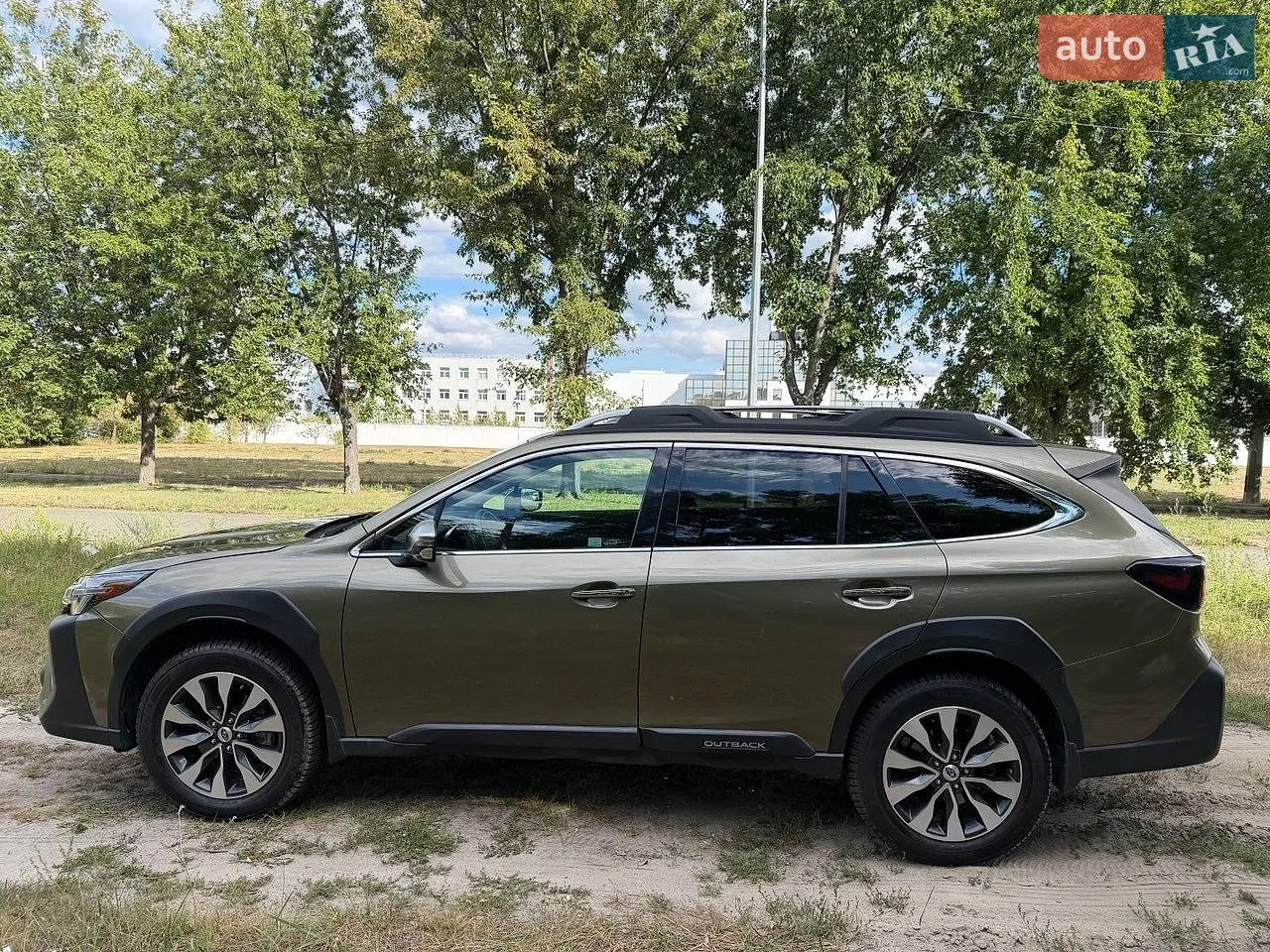 2021 Mitsubishi Outlander - мініатюра 26