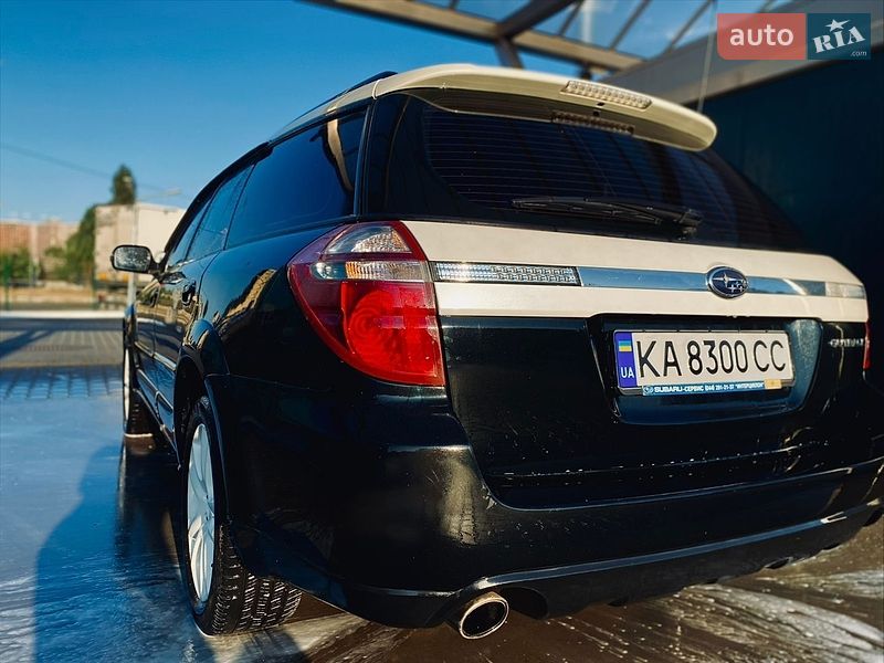 Універсал Subaru Outback 2005 в Києві