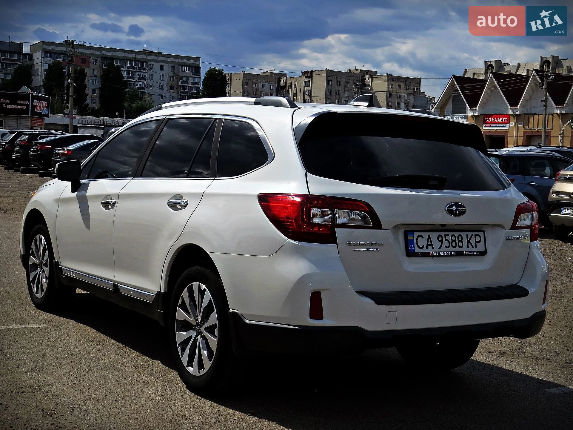 2017 Subaru Outback - мініатюра 4